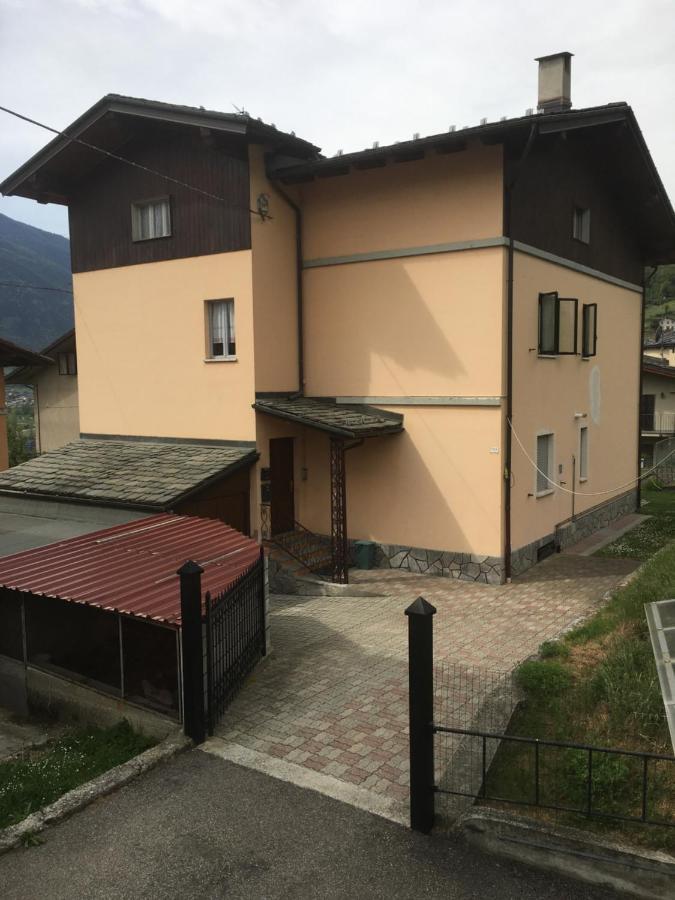 Appartamento Vittoria 奥斯塔 外观 照片
