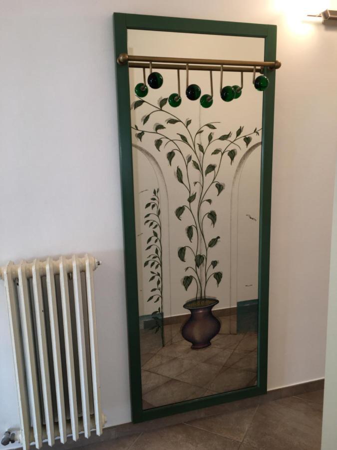 Appartamento Vittoria 奥斯塔 外观 照片